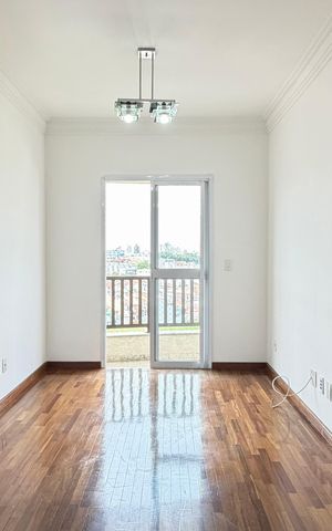 Apartamento à venda com 67m², 2 quartos e 1 vaga Apartamento à venda com 67m², 2 quartos e 1 vagaSala