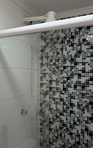 Apartamento à venda com 67m², 2 quartos e 1 vaga Apartamento à venda com 67m², 2 quartos e 1 vagaBanheiro social