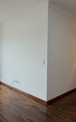 Apartamento à venda com 67m², 2 quartos e 1 vaga Apartamento à venda com 67m², 2 quartos e 1 vagaSala
