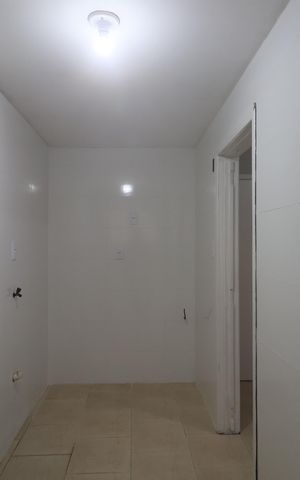 Apartamento para alugar com 60m², 3 quartos e sem vagaCozinha e Área de Serviço