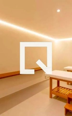 Studio à venda com 29m², 1 quarto e 1 vaga Studio à venda com 29m², 1 quarto e 1 vagaSpa