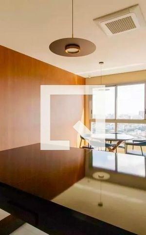 Studio à venda com 29m², 1 quarto e 1 vaga Studio à venda com 29m², 1 quarto e 1 vagaSala de Jogos