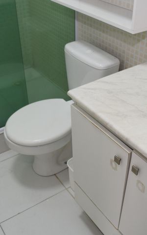 Apartamento à venda com 69m², 2 quartos e 1 vagaBanheiro Quarto 2