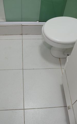 Apartamento à venda com 69m², 2 quartos e 1 vagaBanheiro Quarto 2