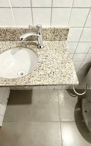 Apartamento para alugar com 50m², 2 quartos e sem vaga Apartamento para alugar com 50m², 2 quartos e sem vagaBanheiro