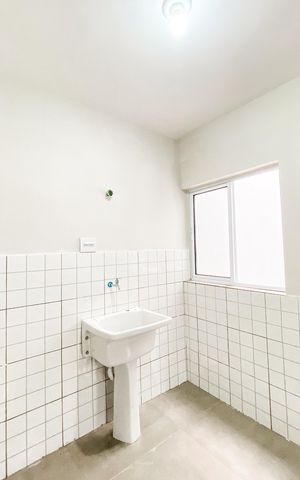 Apartamento para alugar com 50m², 2 quartos e sem vaga Apartamento para alugar com 50m², 2 quartos e sem vagaÁrea de Serviço