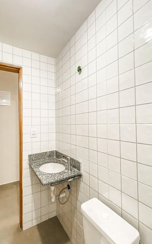 Apartamento para alugar com 50m², 2 quartos e sem vaga Apartamento para alugar com 50m², 2 quartos e sem vagaBanheiro