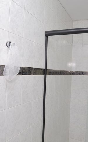 Casa à venda com 500m², 3 quartos e 3 vagas Casa à venda com 500m², 3 quartos e 3 vagasBanheiro social