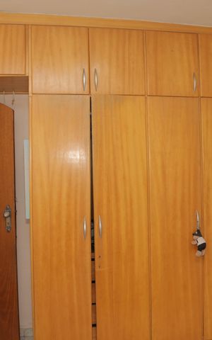 Casa à venda com 500m², 3 quartos e 3 vagas Casa à venda com 500m², 3 quartos e 3 vagasQuarto 2