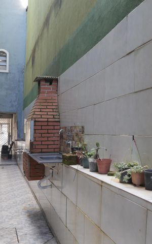 Casa à venda com 500m², 3 quartos e 3 vagas Casa à venda com 500m², 3 quartos e 3 vagasÁrea externa