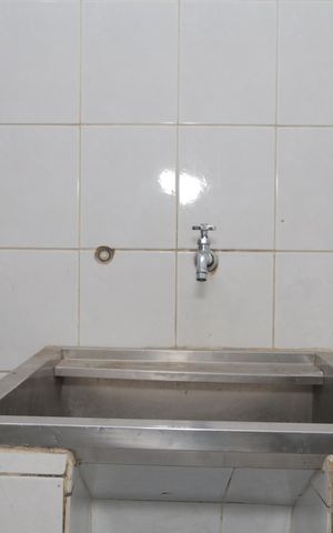 Casa à venda com 500m², 3 quartos e 3 vagas Casa à venda com 500m², 3 quartos e 3 vagasÁrea de Serviço
