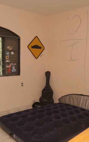 Casa à venda com 500m², 3 quartos e 3 vagas Casa à venda com 500m², 3 quartos e 3 vagasQuarto 2
