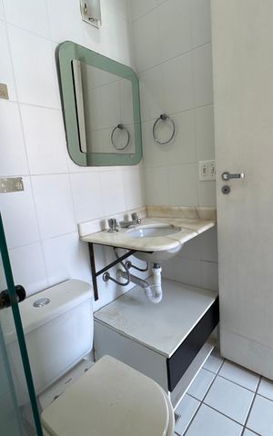 Casa de condomínio para alugar com 86m², 3 quartos e 2 vagas Casa de condomínio para alugar com 86m², 3 quartos e 2 vagasBanheiro da Suíte 1