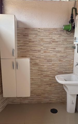 Casa de condomínio para alugar com 86m², 3 quartos e 2 vagas Casa de condomínio para alugar com 86m², 3 quartos e 2 vagasÁrea de Serviço