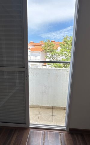 Casa de condomínio para alugar com 86m², 3 quartos e 2 vagas Casa de condomínio para alugar com 86m², 3 quartos e 2 vagasVaranda da Suíte