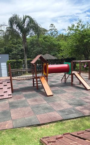 Casa de condomínio para alugar com 86m², 3 quartos e 2 vagas Casa de condomínio para alugar com 86m², 3 quartos e 2 vagasÁrea comum - Playground