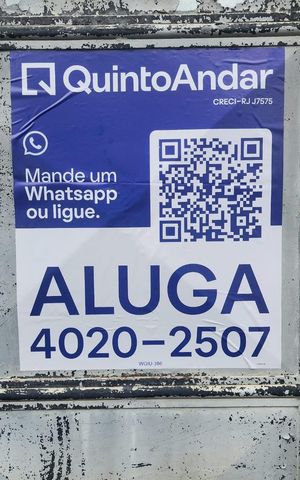 Casa para alugar com 100m², 2 quartos e 1 vaga Casa para alugar com 100m², 2 quartos e 1 vagaFachada