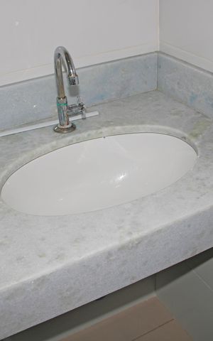 Casa de condomínio para alugar com 280m², 3 quartos e 4 vagasBanheiro 1