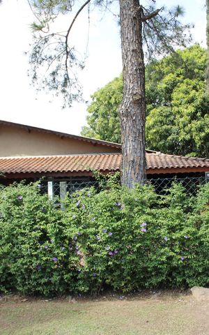 Casa de condomínio para alugar com 280m², 3 quartos e 4 vagasFachada