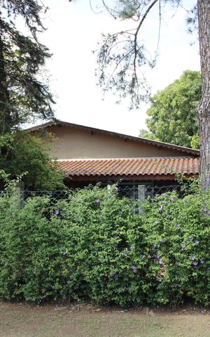 Casa de condomínio para alugar com 280m², 3 quartos e 4 vagasFachada