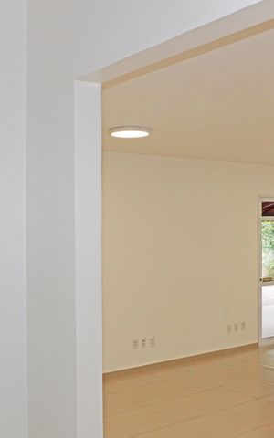 Casa de condomínio para alugar com 280m², 3 quartos e 4 vagasCozinha