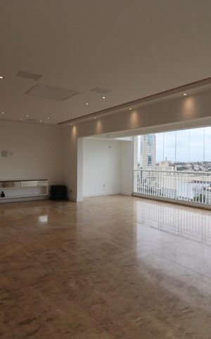 Apartamento para alugar com 241m², 4 quartos e 4 vagas Apartamento para alugar com 241m², 4 quartos e 4 vagasSala