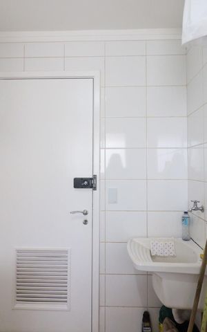 Apartamento para alugar com 241m², 4 quartos e 4 vagas Apartamento para alugar com 241m², 4 quartos e 4 vagasÁrea de Serviço