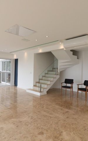 Apartamento para alugar com 241m², 4 quartos e 4 vagas Apartamento para alugar com 241m², 4 quartos e 4 vagasSala