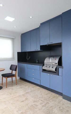 Apartamento para alugar com 241m², 4 quartos e 4 vagas Apartamento para alugar com 241m², 4 quartos e 4 vagasCozinha