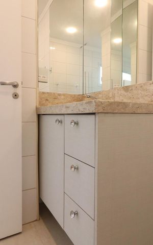 Apartamento para alugar com 241m², 4 quartos e 4 vagas Apartamento para alugar com 241m², 4 quartos e 4 vagasBanheiro da Suíte 1