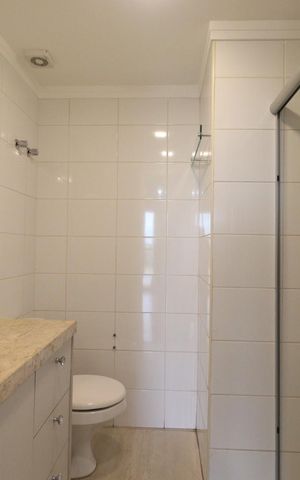 Apartamento para alugar com 241m², 4 quartos e 4 vagas Apartamento para alugar com 241m², 4 quartos e 4 vagasBanheiro da Suíte 3