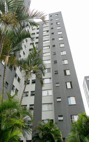 Apartamento para alugar com 50m², 2 quartos e 1 vagaFachada