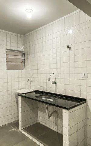Apartamento para alugar com 38m², 1 quarto e sem vaga Apartamento para alugar com 38m², 1 quarto e sem vagaSala/cozinha