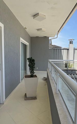 Casa à venda com 283m², 3 quartos e 3 vagas