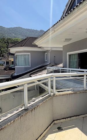 Casa à venda com 283m², 3 quartos e 3 vagas