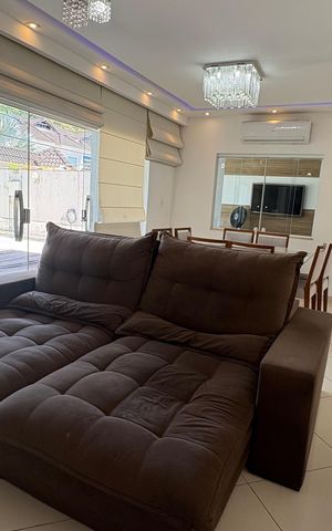 Casa à venda com 283m², 3 quartos e 3 vagas