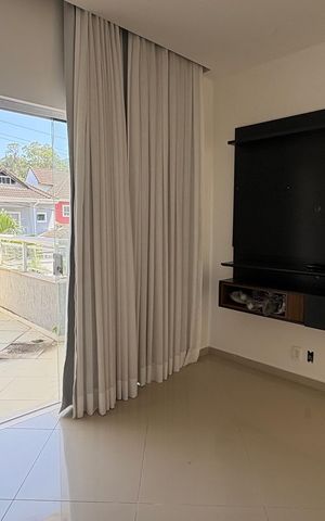 Casa à venda com 283m², 3 quartos e 3 vagas