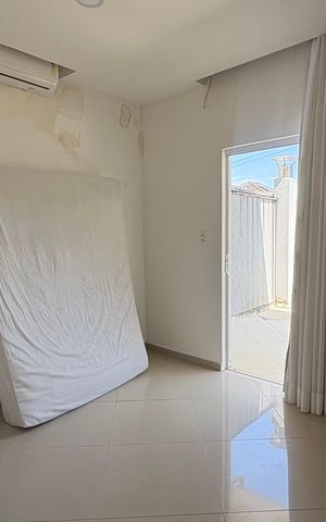 Casa à venda com 283m², 3 quartos e 3 vagas