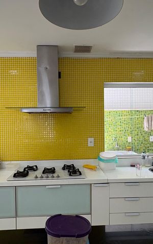 Casa à venda com 283m², 3 quartos e 3 vagas