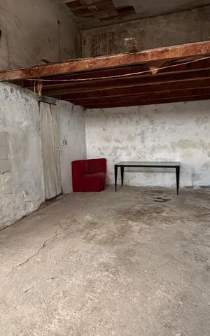 Casa à venda com 196m², 2 quartos e 2 vagasGaragem 