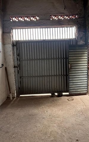 Casa à venda com 196m², 2 quartos e 2 vagasGaragem 