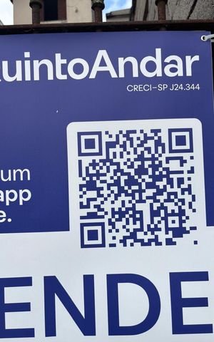 Casa à venda com 196m², 2 quartos e 2 vagasCod Qr 