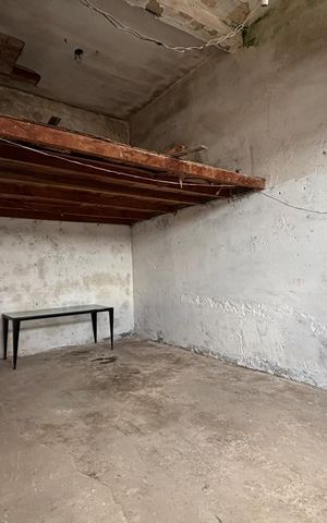 Casa à venda com 196m², 2 quartos e 2 vagasGaragem 