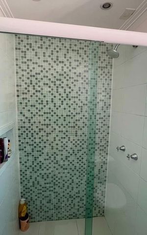 Apartamento à venda com 76m², 3 quartos e 2 vagas Apartamento à venda com 76m², 3 quartos e 2 vagasBanheiro 1