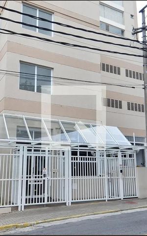 Apartamento à venda com 76m², 3 quartos e 2 vagas Apartamento à venda com 76m², 3 quartos e 2 vagasFachada