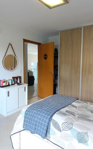 Casa à venda com 549m², 4 quartos e 7 vagas Casa à venda com 549m², 4 quartos e 7 vagasQuarto 1