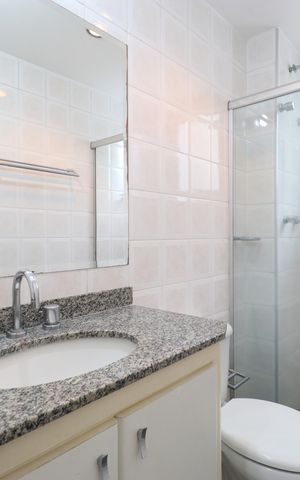 Apartamento para alugar com 114m², 3 quartos e 2 vagasBanheiro Social