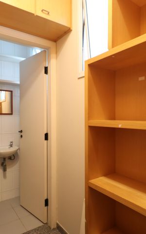 Apartamento para alugar com 114m², 3 quartos e 2 vagasQuarto e Área de serviço 