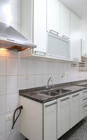 Apartamento para alugar com 114m², 3 quartos e 2 vagasCozinha 