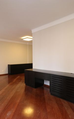 Apartamento para alugar com 114m², 3 quartos e 2 vagasSala